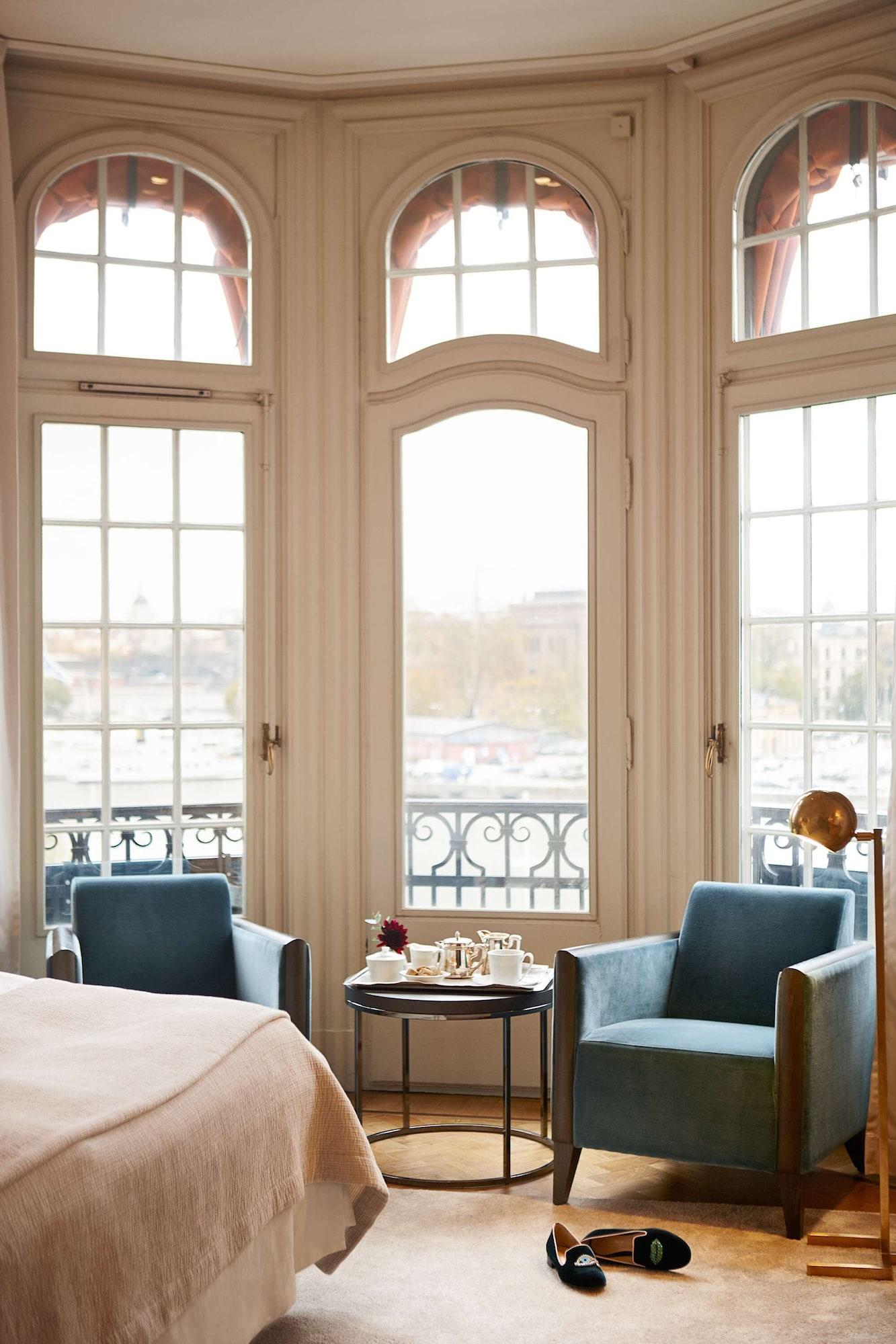 Hotel Diplomat Stockholm Ngoại thất bức ảnh A room at the hotel